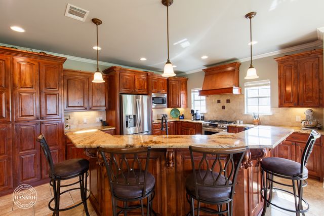 359 Hallmark Drive, Stonewall, LA 71078