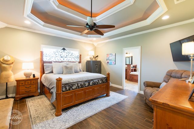 359 Hallmark Drive, Stonewall, LA 71078