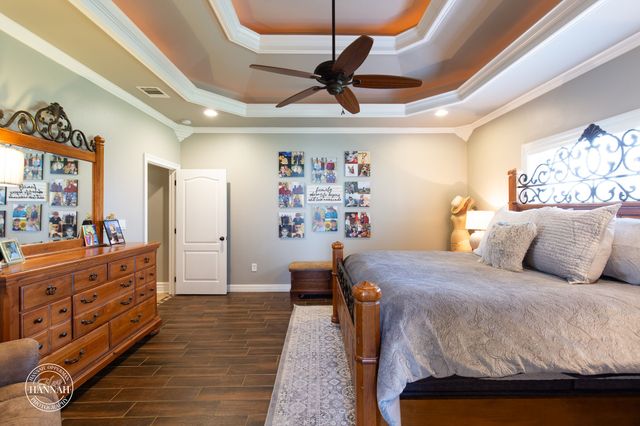 359 Hallmark Drive, Stonewall, LA 71078