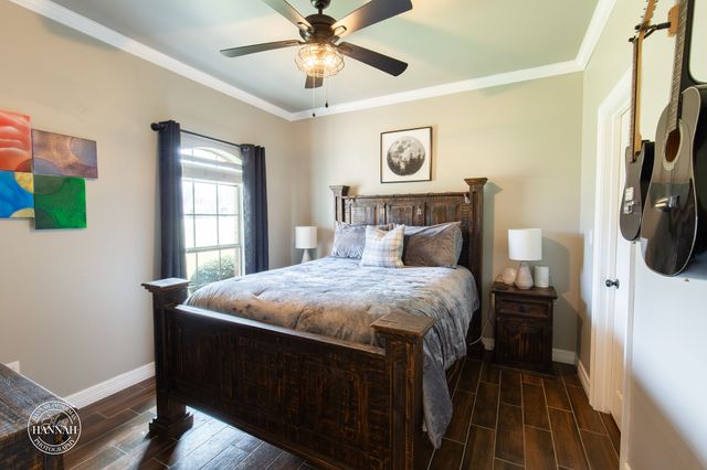 359 Hallmark Drive, Stonewall, LA 71078