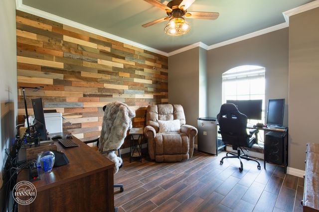 359 Hallmark Drive, Stonewall, LA 71078