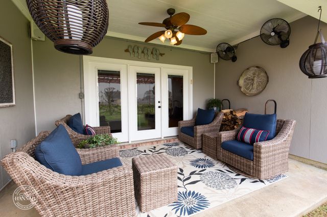 359 Hallmark Drive, Stonewall, LA 71078