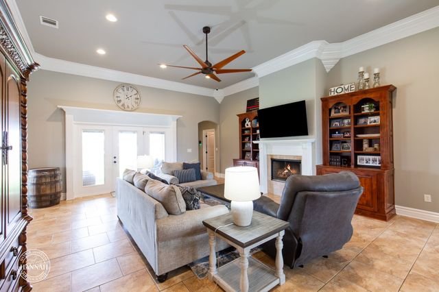 359 Hallmark Drive, Stonewall, LA 71078