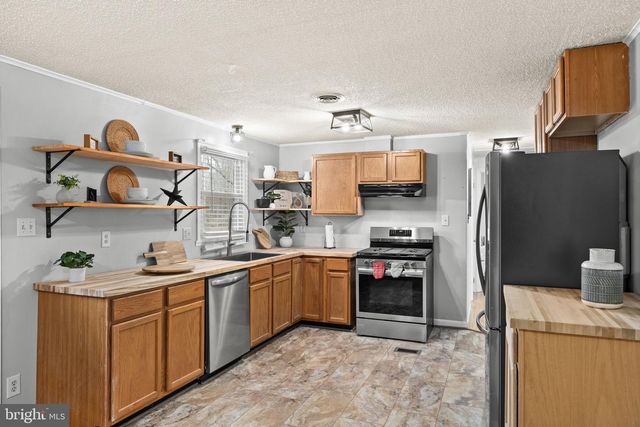 9523 BROCK RD, Spotsylvania, VA 22553