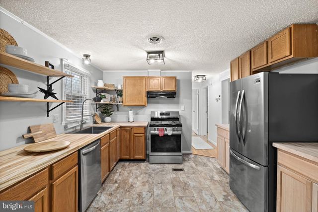 9523 BROCK RD, Spotsylvania, VA 22553