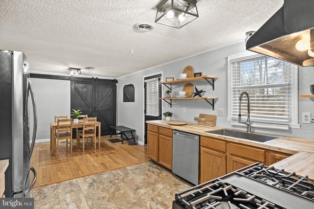 9523 BROCK RD, Spotsylvania, VA 22553