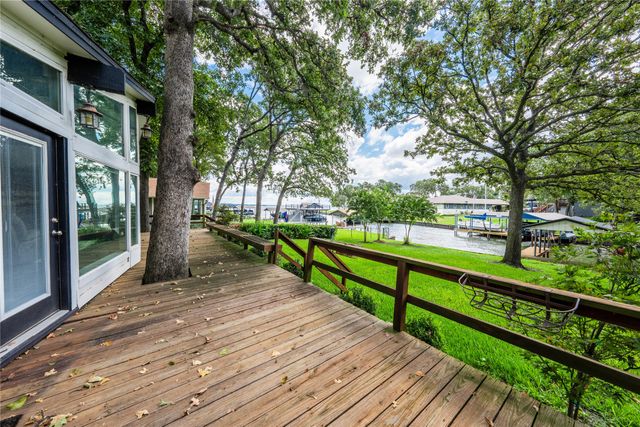 2516 Wildwood Way, Tool, TX 75143