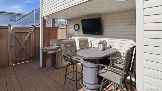 20 Camp Drive, Selden, NY 11784