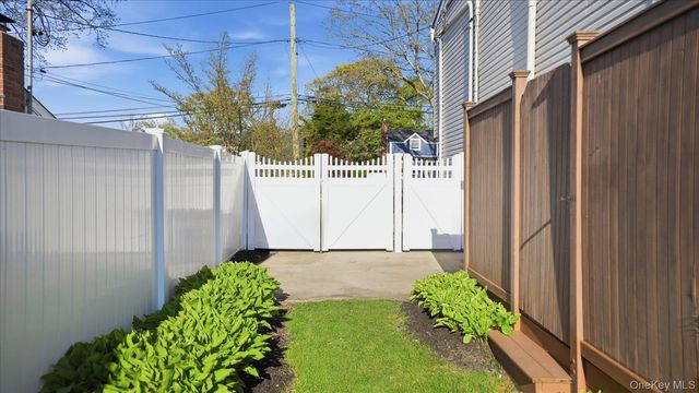 20 Camp Drive, Selden, NY 11784