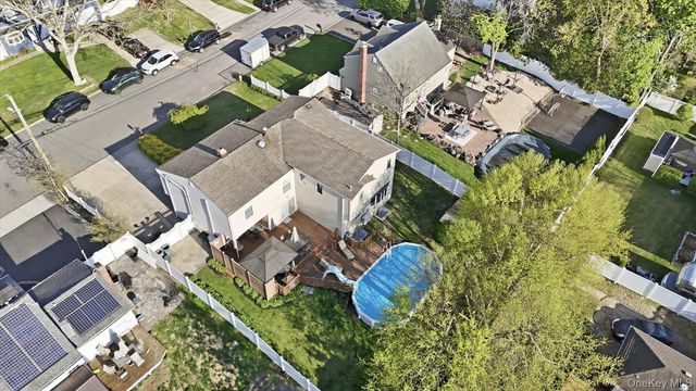 20 Camp Drive, Selden, NY 11784