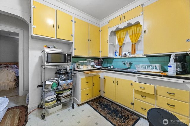 4830 S C Street, Tacoma, WA 98408