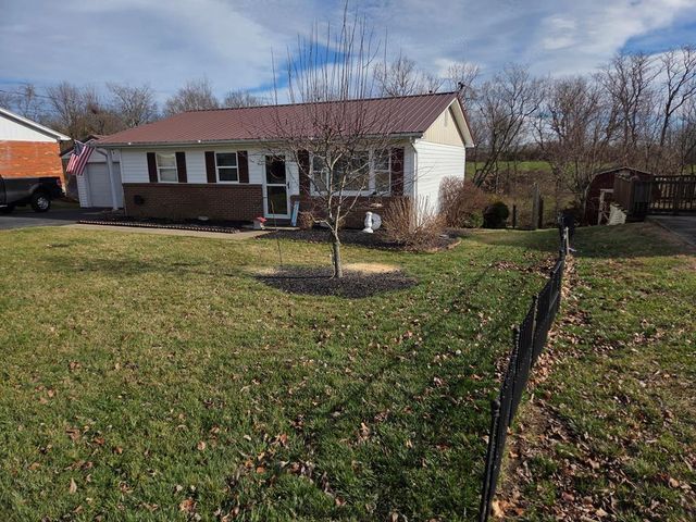 316 Highridge Drive, Flemingsburg, KY 41041