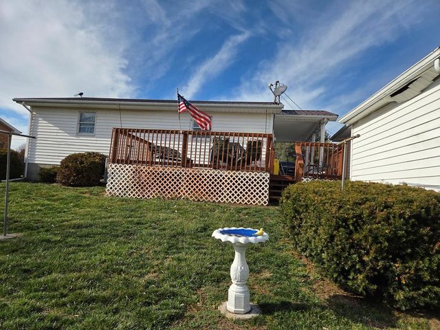 316 Highridge Drive, Flemingsburg, KY 41041