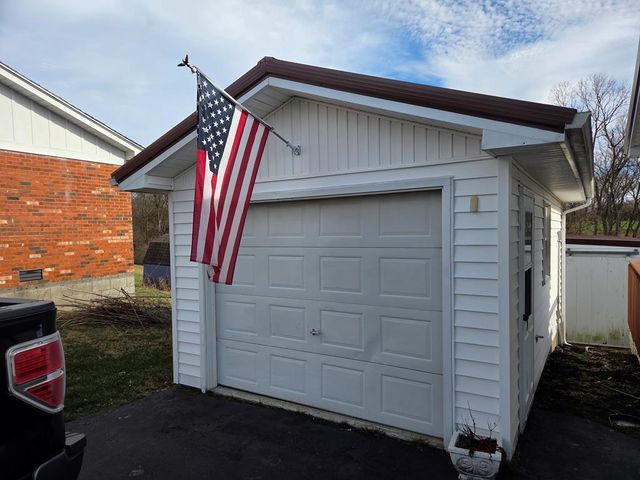 316 Highridge Drive, Flemingsburg, KY 41041