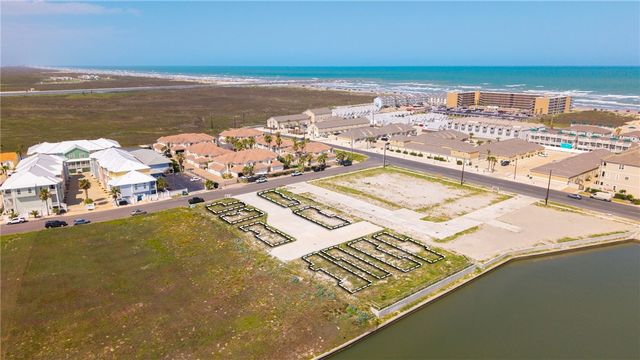 14901 Granada Dr 4, Corpus Christi, TX 78418