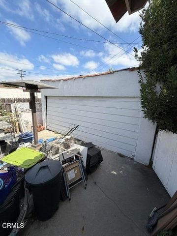 2921 Illinois Avenue, South Gate, CA 90280