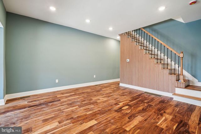 1125 S 55TH ST, Philadelphia, PA 19143