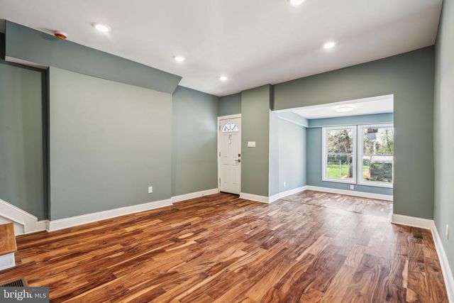 1125 S 55TH ST, Philadelphia, PA 19143