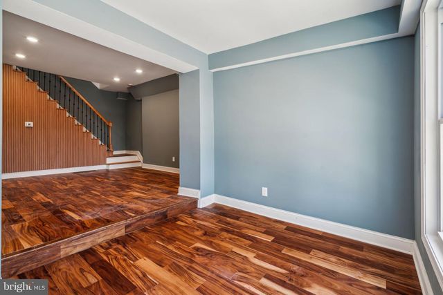 1125 S 55TH ST, Philadelphia, PA 19143