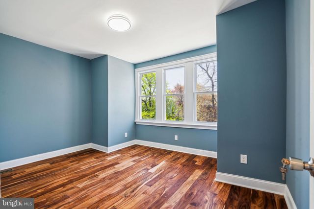 1125 S 55TH ST, Philadelphia, PA 19143