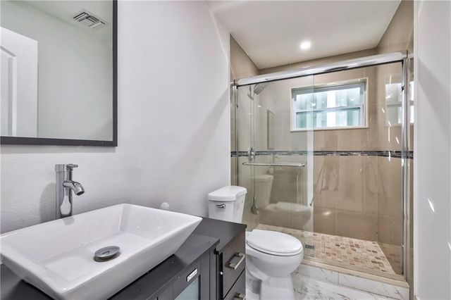 1389 W 33rd Street, Riviera Beach, FL 33404