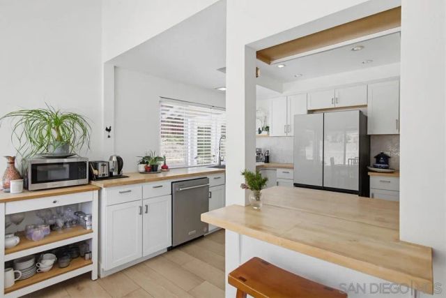 10184 Aviary Dr, San Diego, CA 92131