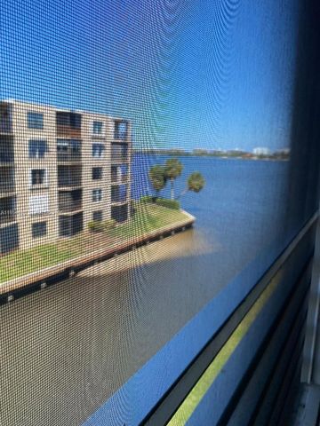 100 S Waterway Dr 401, Lake Worth, FL 33462