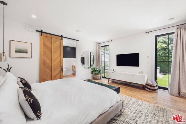 4547 Varna Avenue, Sherman Oaks, CA 91423