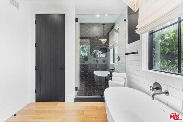 4547 Varna Avenue, Sherman Oaks, CA 91423