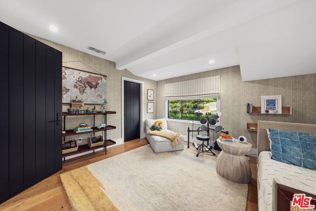 4547 Varna Avenue, Sherman Oaks, CA 91423