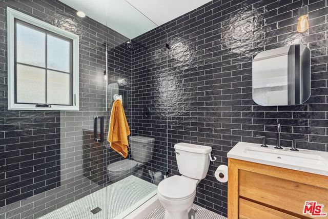 4547 Varna Avenue, Sherman Oaks, CA 91423