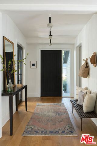 4547 Varna Avenue, Sherman Oaks, CA 91423