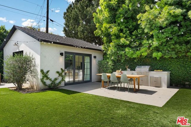 4547 Varna Avenue, Sherman Oaks, CA 91423