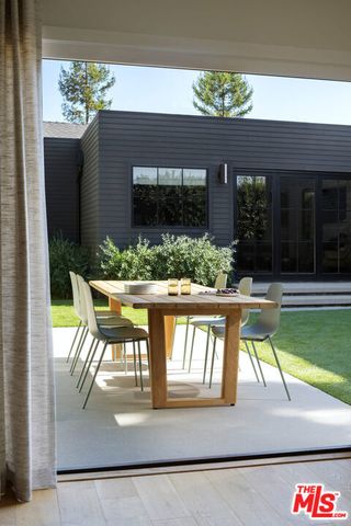 4547 Varna Avenue, Sherman Oaks, CA 91423