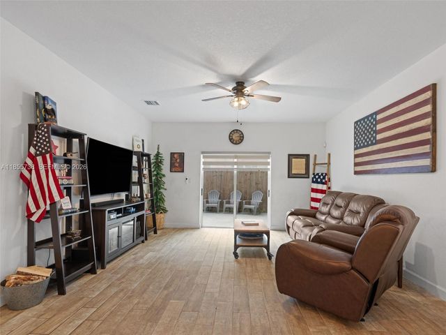 1418 SE 26th Terrace, Homestead, FL 33035