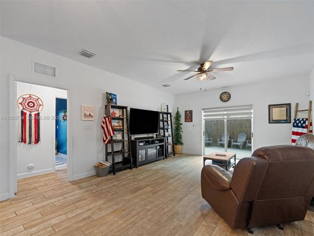 1418 SE 26th Terrace, Homestead, FL 33035