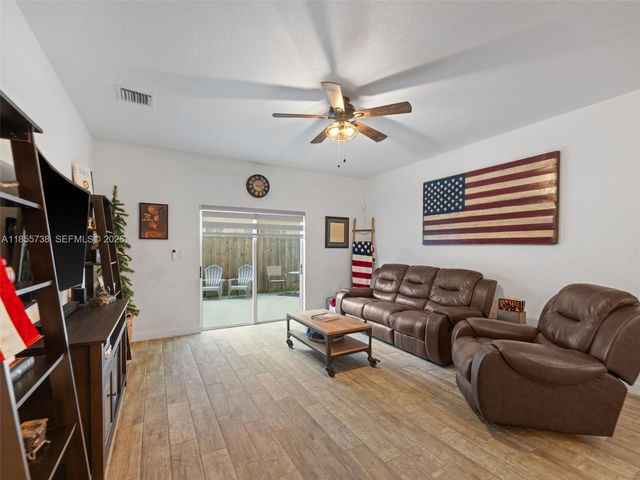 1418 SE 26th Terrace, Homestead, FL 33035