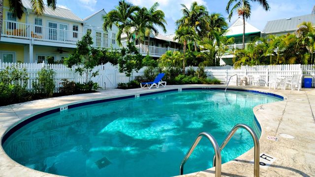 212 Fleming Street, Key West, FL 33040
