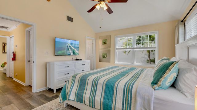 212 Fleming Street, Key West, FL 33040