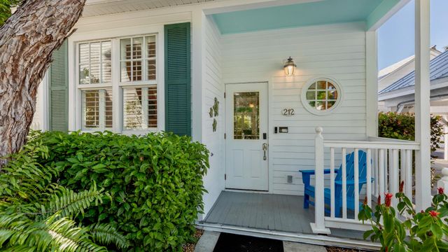 212 Fleming Street, Key West, FL 33040