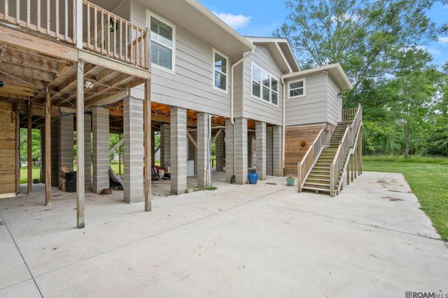 41255 Oak Harbor Rd, Prairieville, LA 70769