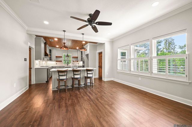 41255 Oak Harbor Rd, Prairieville, LA 70769