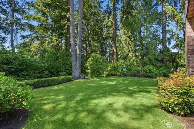 1526 S Lake Stickney Drive, Lynnwood, WA 98087