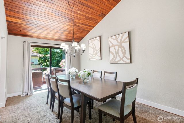 1526 S Lake Stickney Drive, Lynnwood, WA 98087