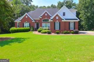2436 SE Staffordshire Way, Conyers, GA 30013