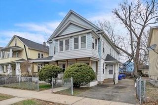 124-126 Westford Cir, Springfield, MA 01109