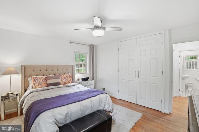 7914 BAINBRIDGE RD, Alexandria, VA 22308