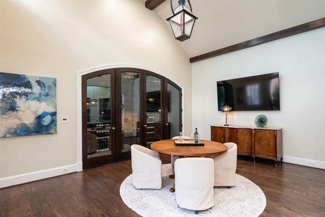 6914 Oak Manor Drive, Dallas, TX 75230