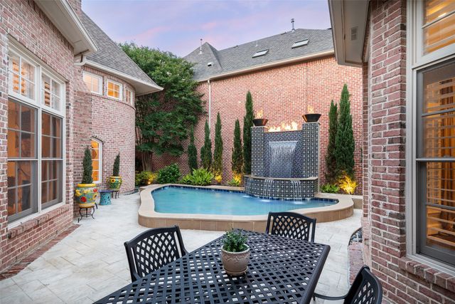 6914 Oak Manor Drive, Dallas, TX 75230