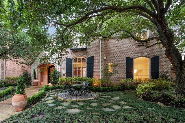 6914 Oak Manor Drive, Dallas, TX 75230